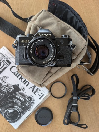 Black canon ae1 35mm - canon, film