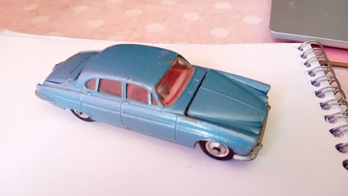 Corgi toys jaguar mark - corgi,