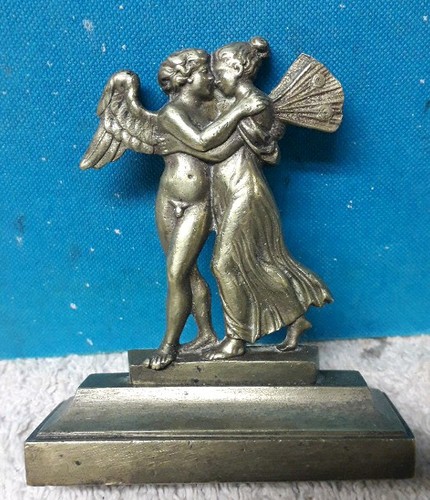 Beautiful small bronze model - beautiful,
