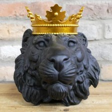 Lion Head Ornament Statue
