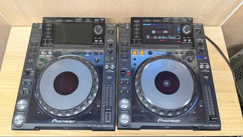 Pioneer cdj 2000nxs pair - cdj-2000nxs, dj