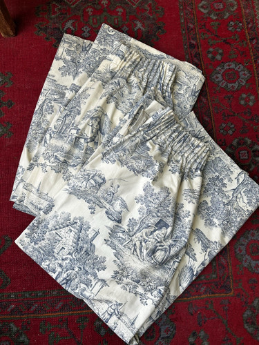 Blue and white - blue,