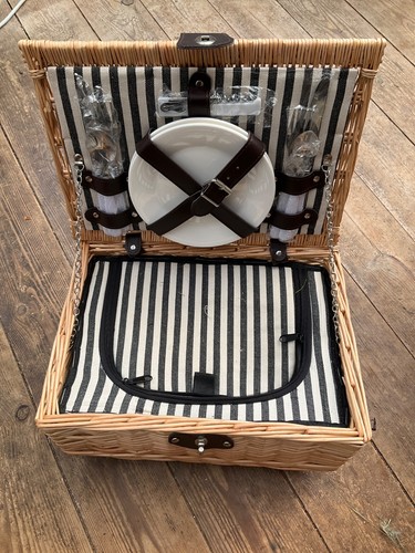 Wicker picnic basket hamper - wicker,