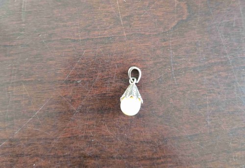 Vintage floating opal pendant