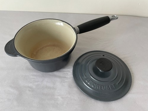 Creuset saucepan cast iron - creuset,