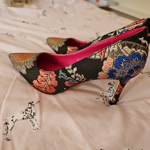 New zara stilettos - new,