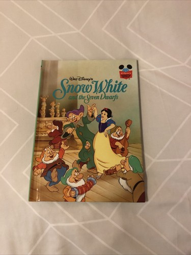 Snow white and the - snow,