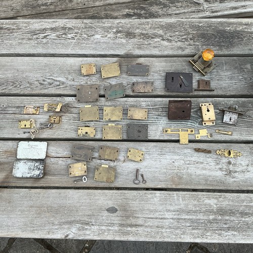 Job lot reclaimed - of, antique