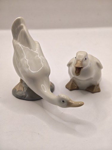 Two nao lladro - nao,