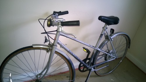 Vintage raleigh bike - raleigh,