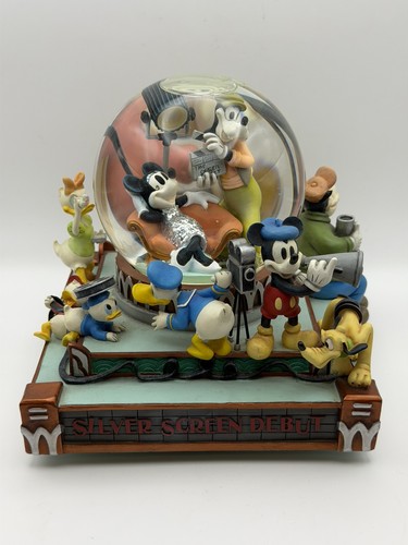 Vintage disney snow globe - vintage,
