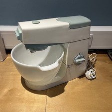 Vintage Kenwood Chef A701A