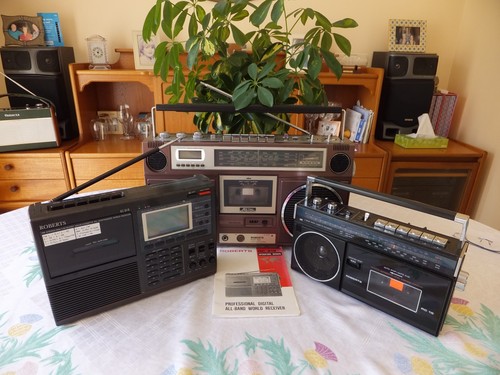 Vintage roberts lot radio - vintage,