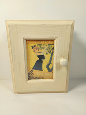 Vintage Style Wall Mounted Key