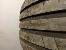 TYRE RUNFLAT BRANDED HANKOOK SPORT MAXX. 2254519 92W. DOT 2724. APPROX 6.82MM