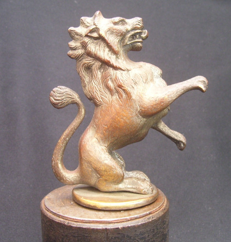 Vintage 1920s rampant lion car - 1920s,