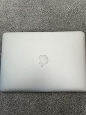 Apple MacBook Air 13.3 Inch