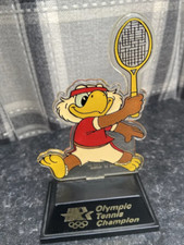 Olympic Champion Trophy Tennis Sam the Eagle Applause Taiwan 6" Vintage 1980