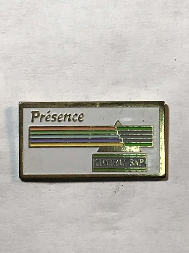 Pin gold presence - pin,