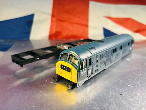 Hornby class locomotive - hornby,