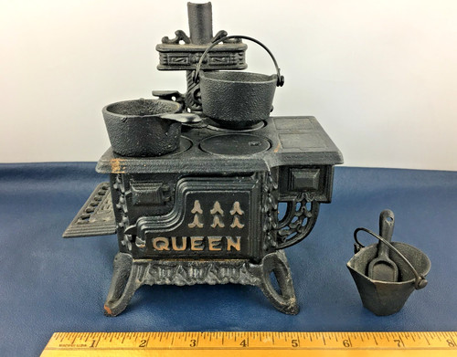 Vintage cast iron queen - vintage,