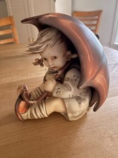 Goebel Hummel Large Umbrella Girl 8" # 152/B  - 1951 Full Bee.Small Chip On Hair