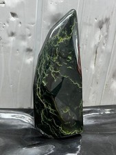 9kg nephrite jade polished - 1.9kg,