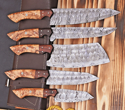 Custom made damascus chef - made,