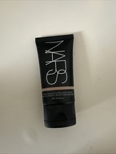 Nars Radiant Tinted Moisturizer