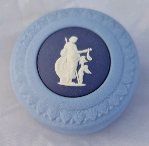 Wedgwood bicentenary blue - bicentenary,
