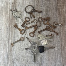 Joblot Vintage Keys 