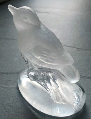 Vintage frosted glass bird - frosted,