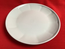 VINTAGE APILCO FRANCE ~ BISTRO ~ WHITE 9 1/4" LUNCHEON /  DINNER PLATE