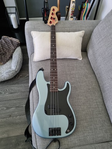Fender mim precision bass - precision,