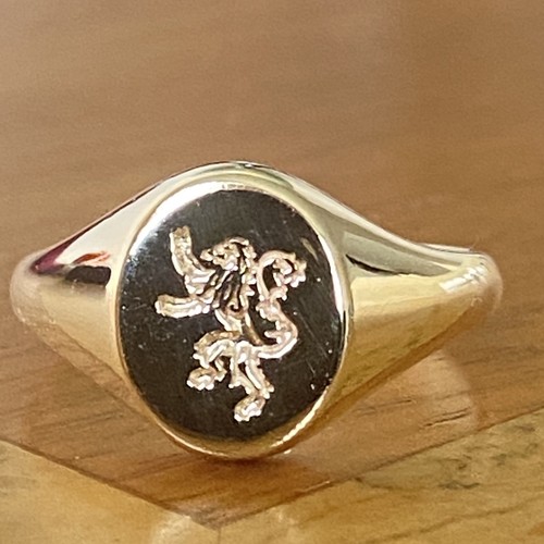 Gents 9ct gold rampant - gents, lion