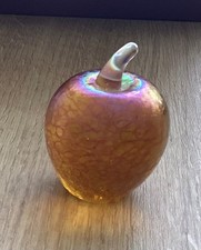 Rare John Ditchfield Iridescent Glass Art Apple - 7cm Tall (No Longer Made)