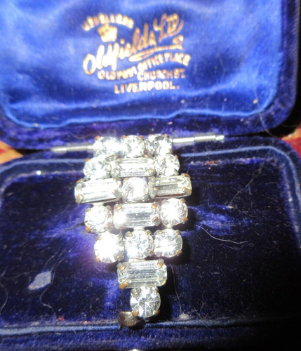 Lovely vintage quality deco - lovely,