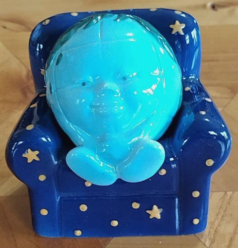 Vintage clay art earth - on, an