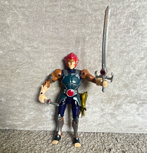 2011 thundercats lion - thundercats, lion-o