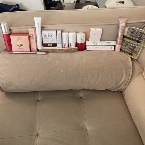 Makeup bundle beauty crop - makeup,