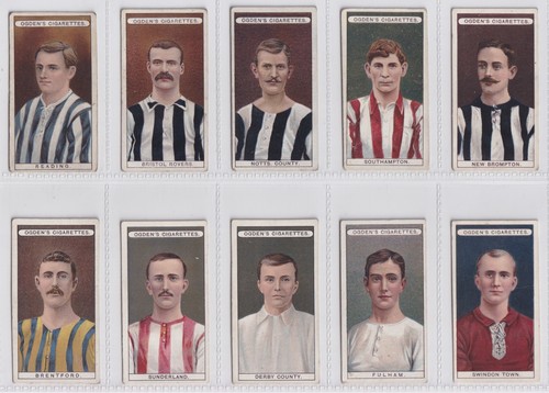 Cigarette cards football - cards,