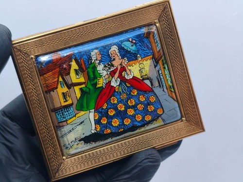 Antique gwenda cigarette - -,
