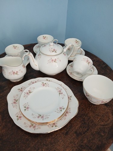 The duchess glen - the, tea