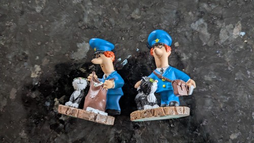 Pair vintage collectable - vintage,