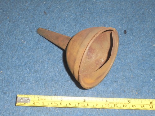 British army small metal - -,