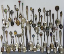 40x SOUVENIR SPOONS FLATWARE