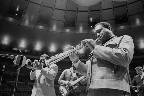 King curtis plays - plays, a