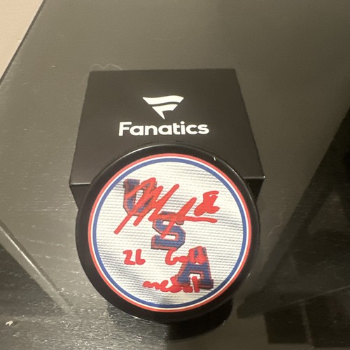 Jack hughes signed auto puck - jack,