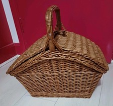 Vintage wicker straw woven basket.  11 x 16 x 11 inches hight to handle is 16'