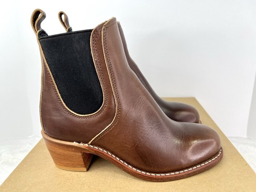 Red wing harriet - wing, toe